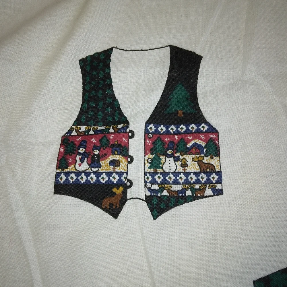 FABRIC Peace in the Country Christmas Vest panel, easy see and sew w/appliques